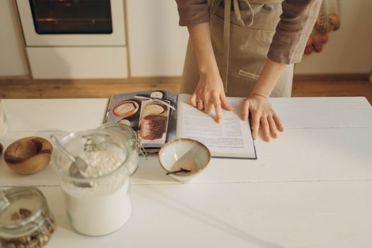 Snelle makkelijke gerechten op tafel in Boxmeer met pasta, ovenschotel en rabarber crumble