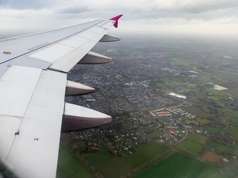 Telefoon met Air Miles-app naast kassabon en boodschappen in Boxmeer
